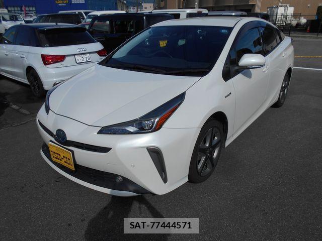 Toyota PRIUS 2019-03 7878962-3