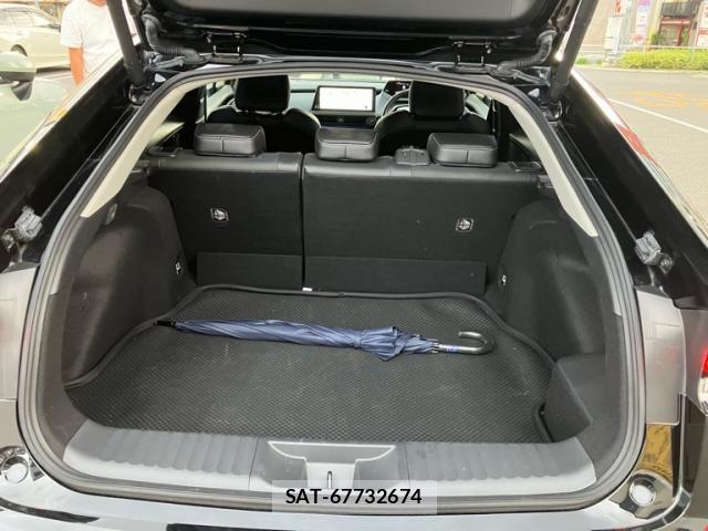 Toyota PRIUS 2023-05 7878952-10