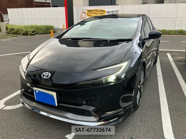 Toyota PRIUS 2023-05 7878952-1