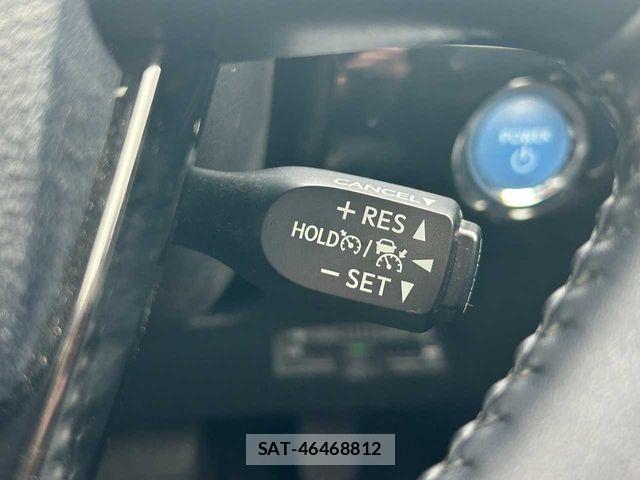 Toyota PRIUS 2021-08 7878955-12