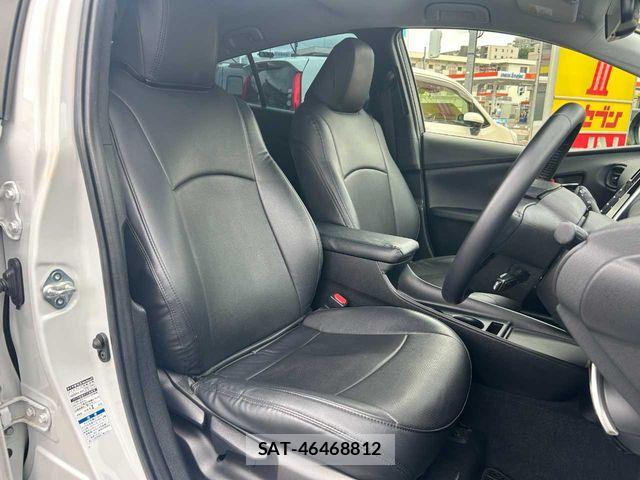 Toyota PRIUS 2021-08 7878955-21