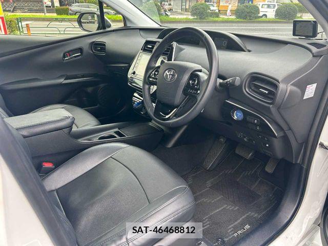 Toyota PRIUS 2021-08 7878955-22