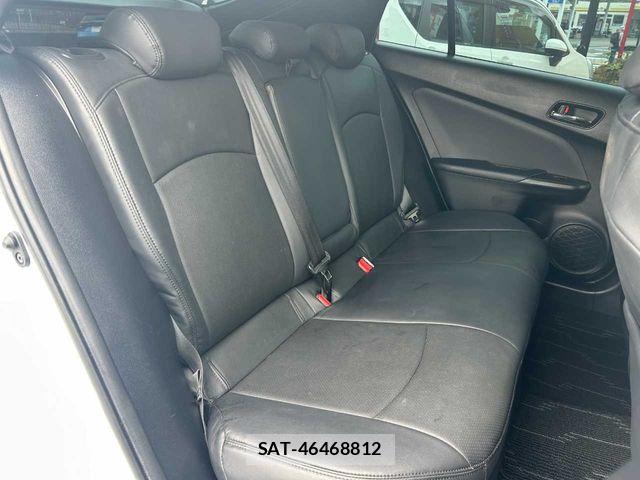 Toyota PRIUS 2021-08 7878955-23