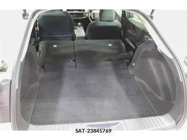 Toyota PRIUS 2024-08 7878951-12