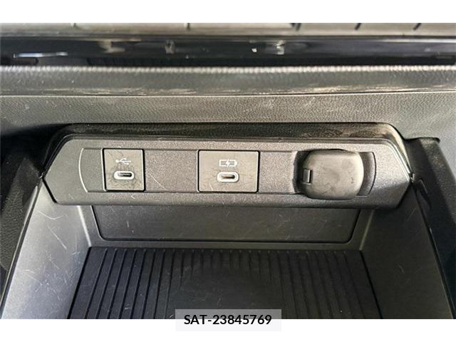 Toyota PRIUS 2024-08 7878951-18