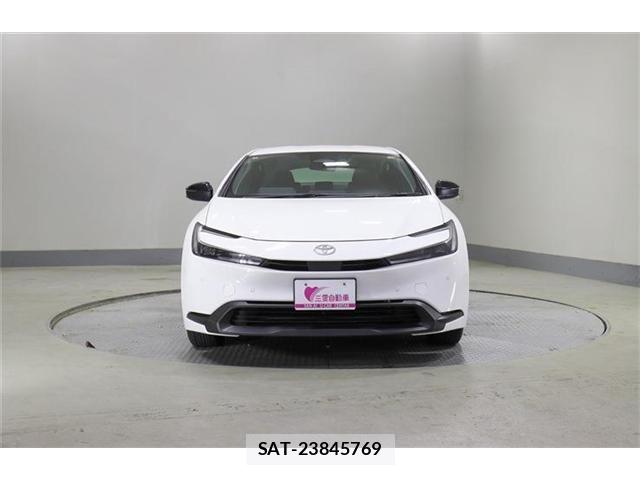 Toyota PRIUS 2024-08 7878951-1