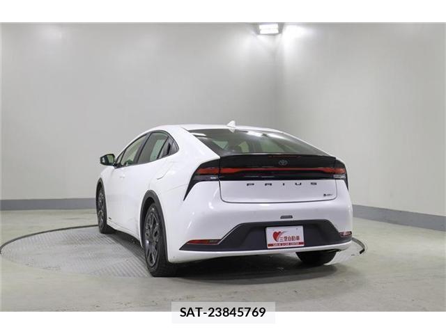 Toyota PRIUS 2024-08 7878951-4
