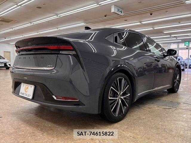 Toyota PRIUS 2023-05 7903257-19