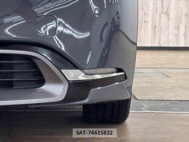 Toyota PRIUS 2023-05 7903257-23