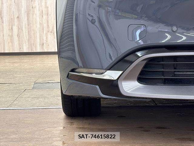 Toyota PRIUS 2023-05 7903257-25