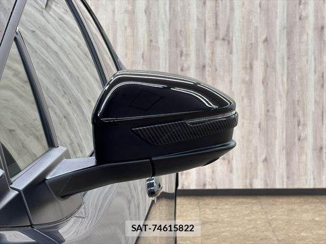 Toyota PRIUS 2023-05 7903257-26