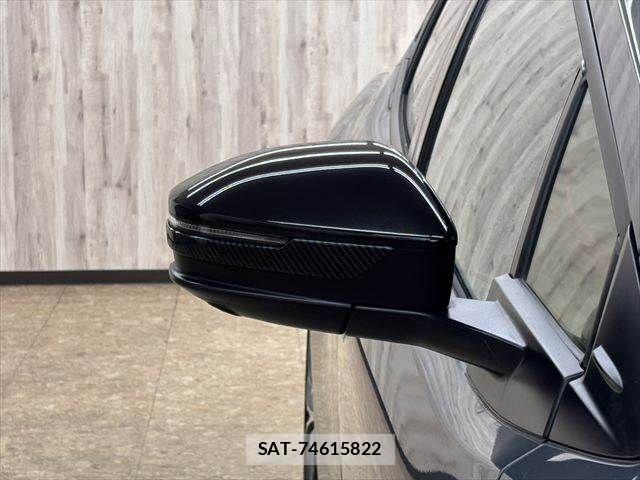 Toyota PRIUS 2023-05 7903257-27