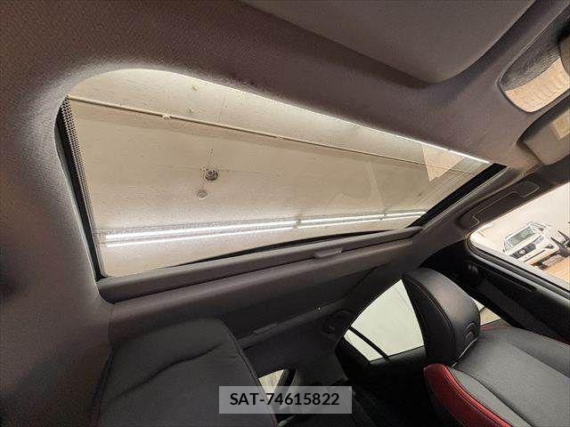 Toyota PRIUS 2023-05 7903257-3