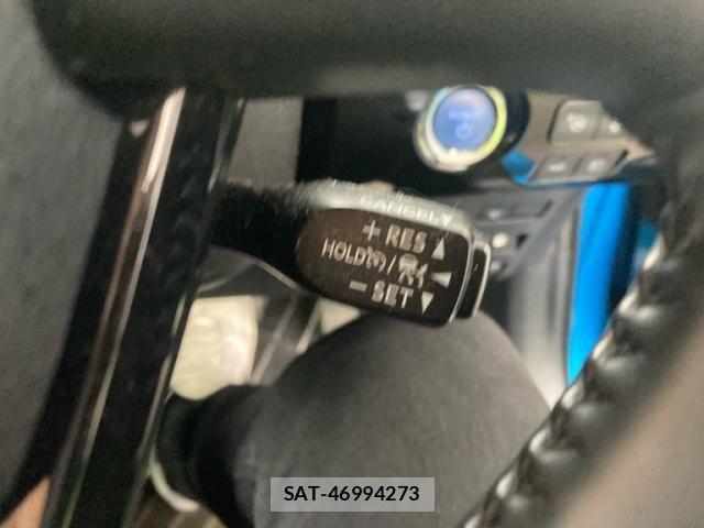 Toyota PRIUS 2019-06 7980701-20