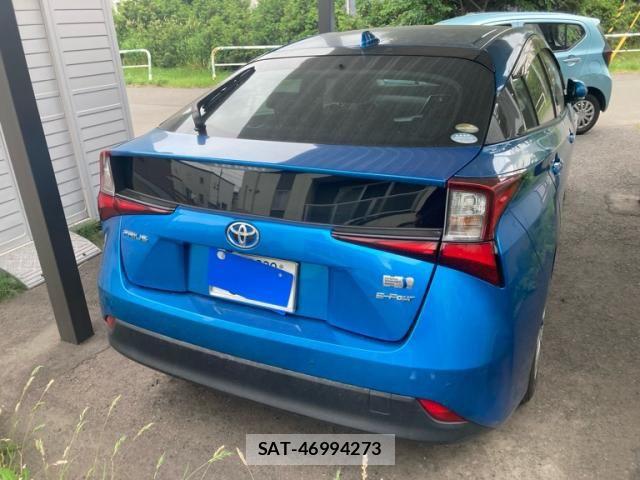 Toyota PRIUS 2019-06 7980701-2