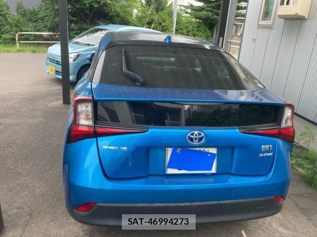 Toyota PRIUS 2019-06 7980701-3