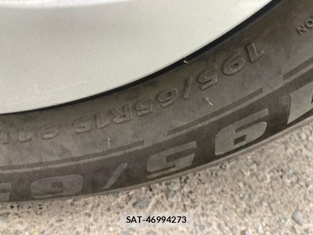 Toyota PRIUS 2019-06 7980701-8