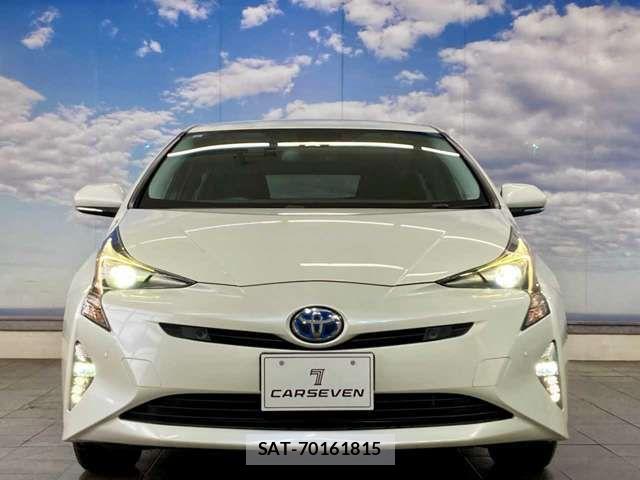 Toyota PRIUS 2017-11 7980699-12