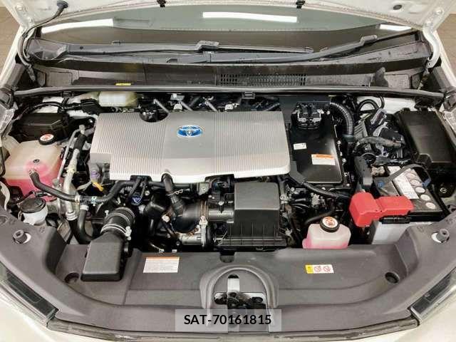 Toyota PRIUS 2017-11 7980699-5