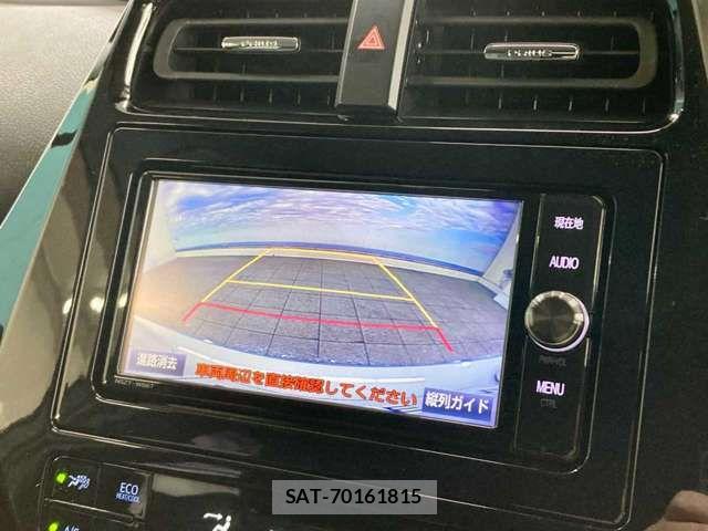 Toyota PRIUS 2017-11 7980699-7