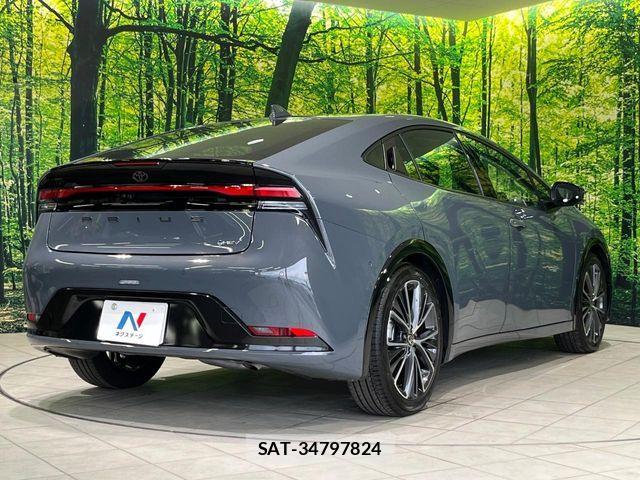 Toyota PRIUS 2023-02 7980697-16