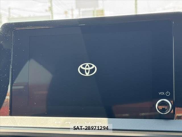 Toyota PRIUS 2024-01 8037763-2