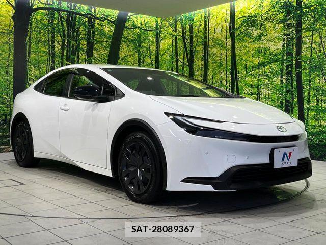 Toyota PRIUS 2023-12 8037765-15