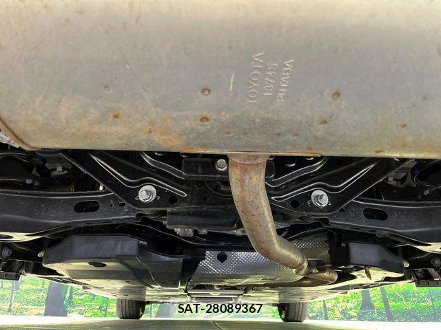 Toyota PRIUS 2023-12 8037765-18