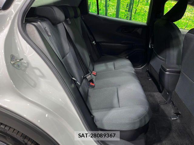 Toyota PRIUS 2023-12 8037765-8