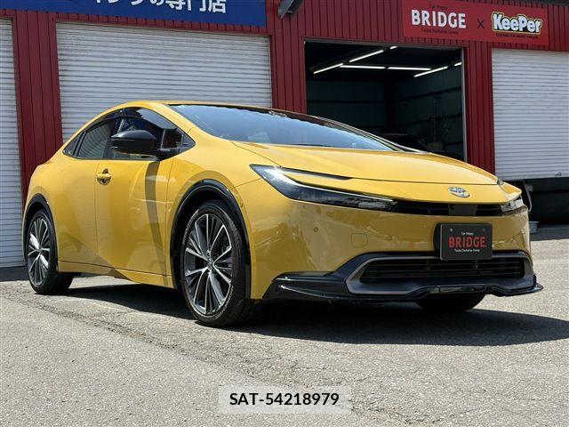 Toyota PRIUS 2023-06 8037764-12