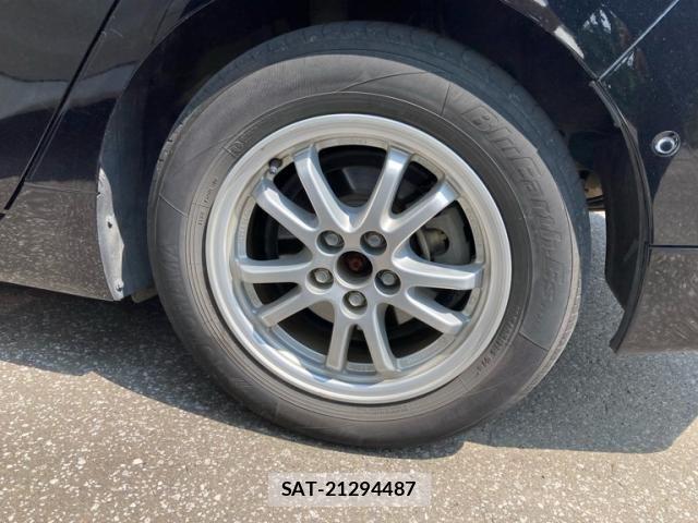 Toyota PRIUS 2017-12 8037766-9