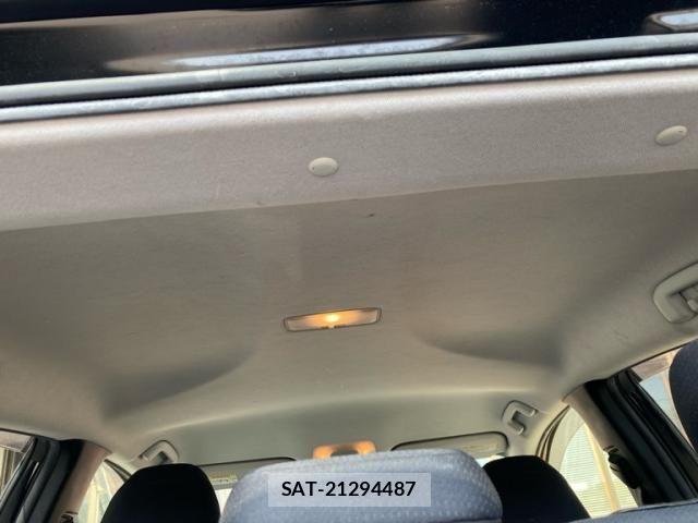 Toyota PRIUS 2017-12 8037766-12