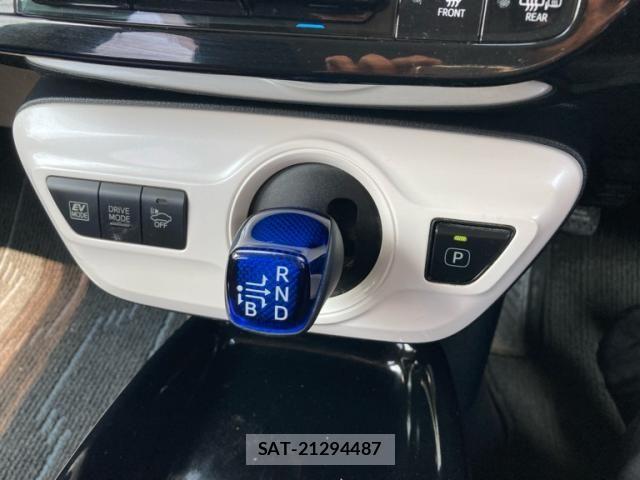 Toyota PRIUS 2017-12 8037766-28
