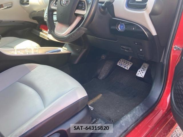 Toyota PRIUS 2016-05 8075210-11