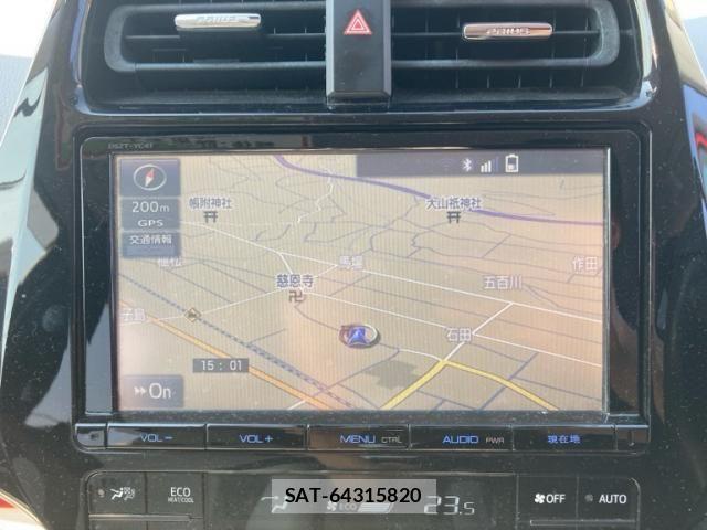 Toyota PRIUS 2016-05 8075210-17
