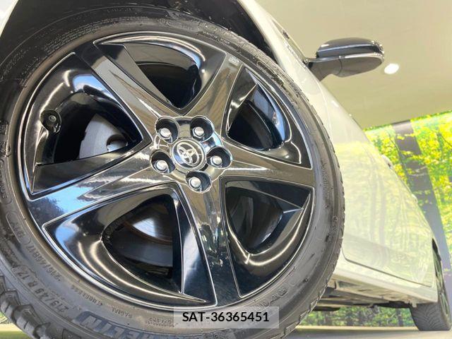 Toyota PRIUS 2017-12 8075207-12