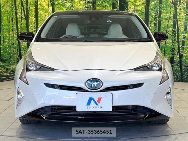 Toyota PRIUS 2017-12 8075207-13