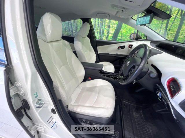 Toyota PRIUS 2017-12 8075207-7