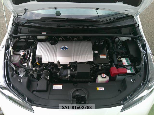Toyota PRIUS 2021-06 8075204-19