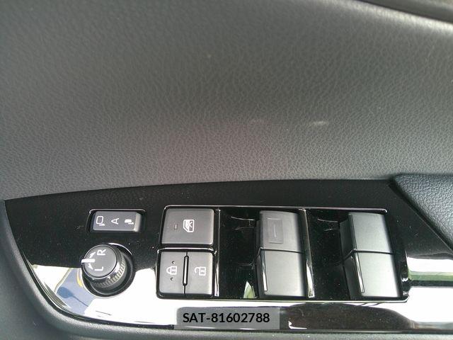 Toyota PRIUS 2021-06 8075204-20