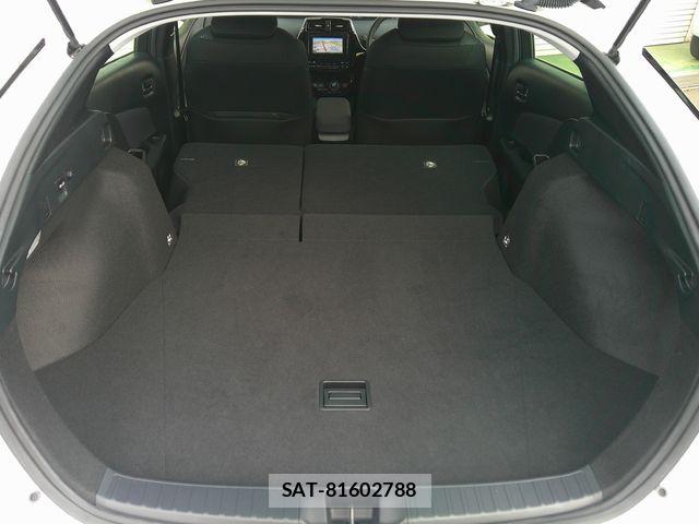 Toyota PRIUS 2021-06 8075204-22
