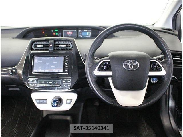 Toyota PRIUS 2016-06 8075208-9