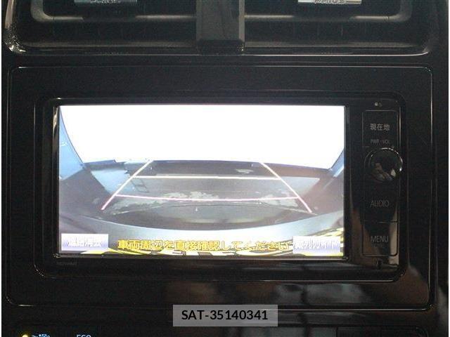 Toyota PRIUS 2016-06 8075208-16