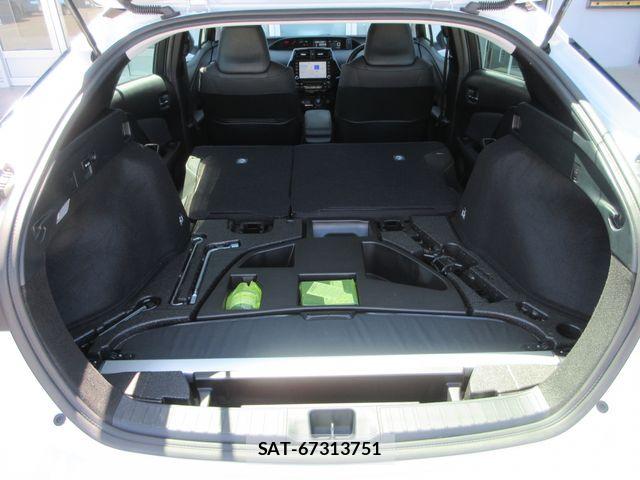 Toyota PRIUS 2022-08 8101362-18
