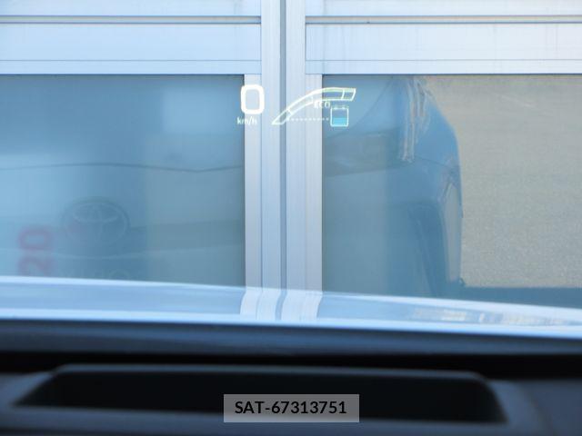 Toyota PRIUS 2022-08 8101362-25