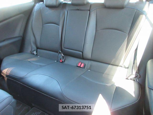 Toyota PRIUS 2022-08 8101362-28