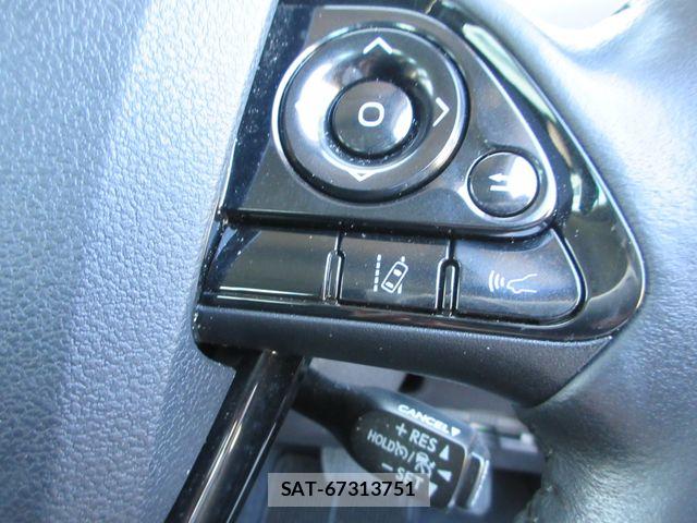 Toyota PRIUS 2022-08 8101362-7