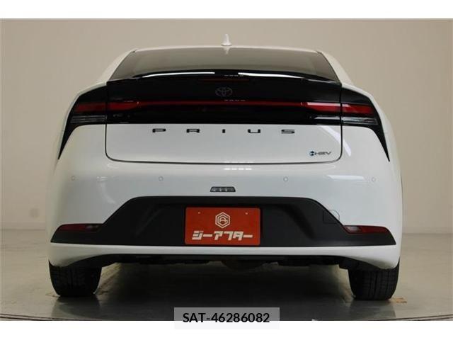 Toyota PRIUS 2025-03 8101359-10