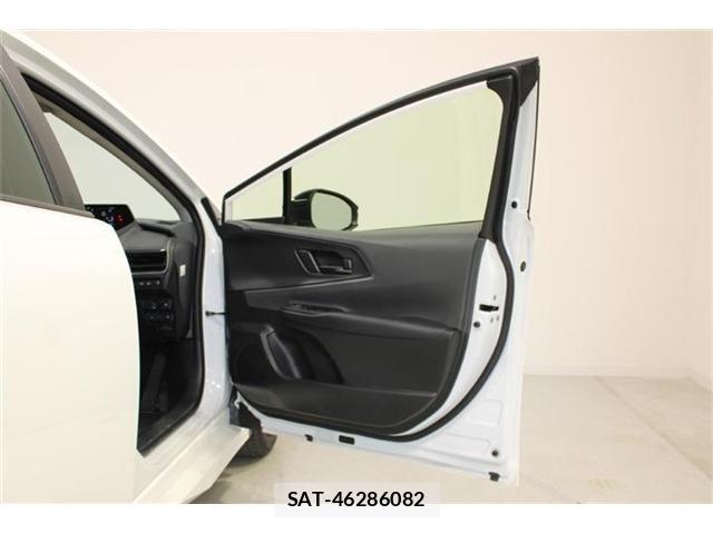 Toyota PRIUS 2025-03 8101359-28