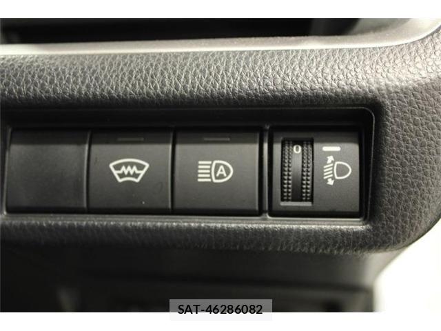 Toyota PRIUS 2025-03 8101359-4